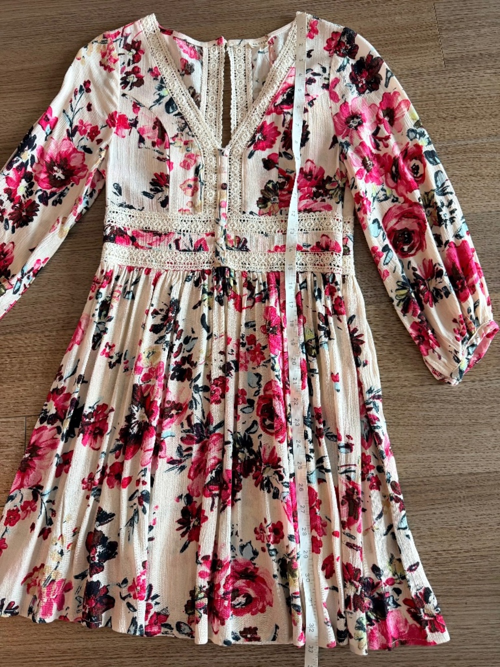 Floral Lace Mini Dress NWT Pink Cream Open Back Long Sleeve Boho Size Small NEW! - Picture 5 of 14